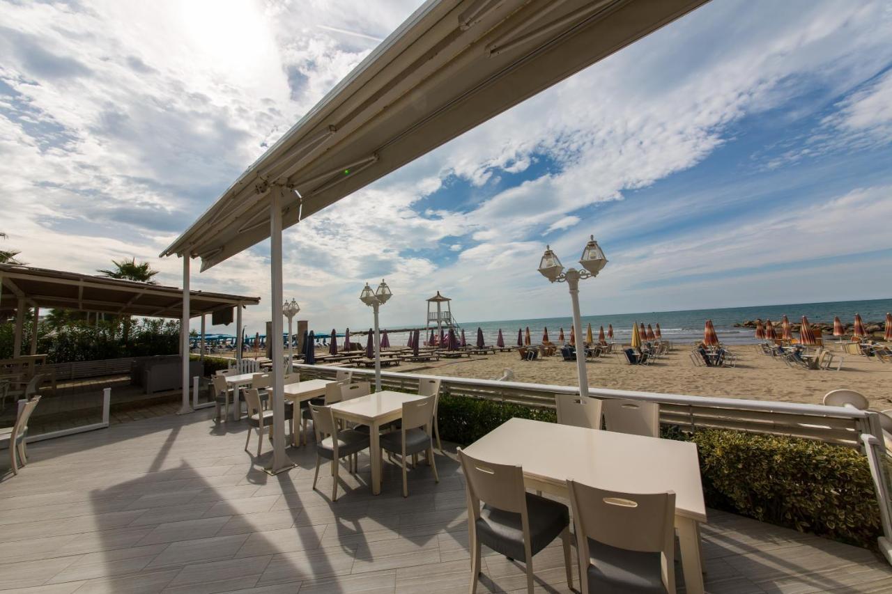 Expert Hotel Golem  Dış mekan fotoğraf