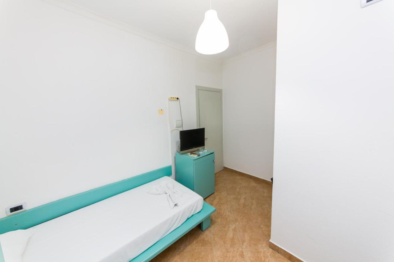 Expert Hotel Golem  Dış mekan fotoğraf