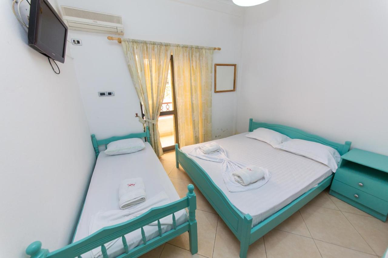 Expert Hotel Golem  Dış mekan fotoğraf