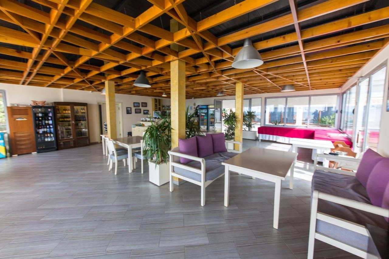 Expert Hotel Golem  Dış mekan fotoğraf